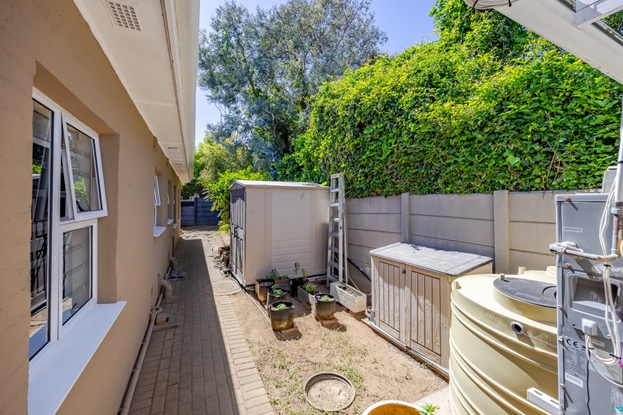 5 Bedroom Property for Sale in Kenilworth Upper Western Cape